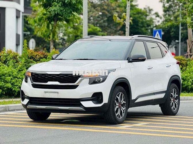 Kia Seltos Luxury 1.4 AT sản xuất 2023 siêu lướt
