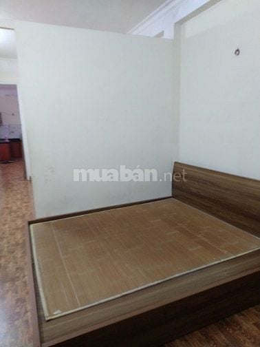 Cho thuê trọ 55m2 tầng 3 làng Ngọc Hà