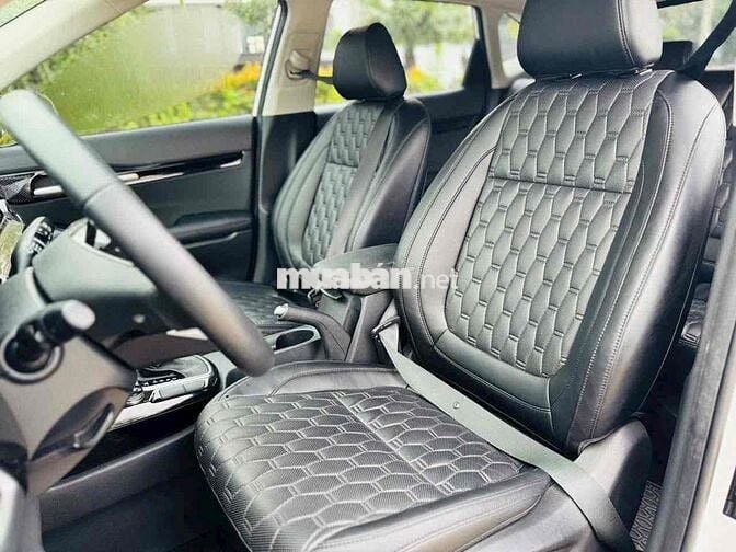 Kia Seltos Luxury 1.4 AT sản xuất 2023 siêu lướt