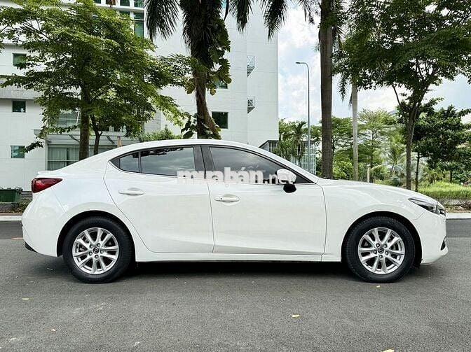 Mazda 3 2018 1.5 AT Sedan - 131.000 km, Facelift