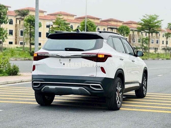 Kia Seltos Luxury 1.4 AT sản xuất 2023 siêu lướt