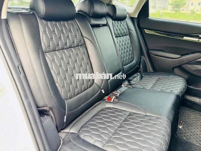 Kia Seltos Luxury 1.4 AT sản xuất 2023 siêu lướt