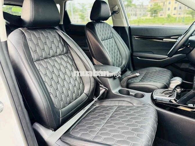 Kia Seltos Luxury 1.4 AT sản xuất 2023 siêu lướt