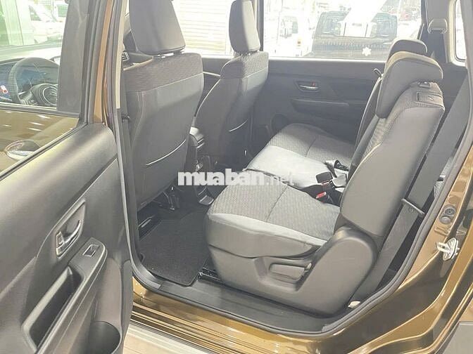Suzuki XL 7 2024 Hybrid xả kho giá rẻ, 167 triệu