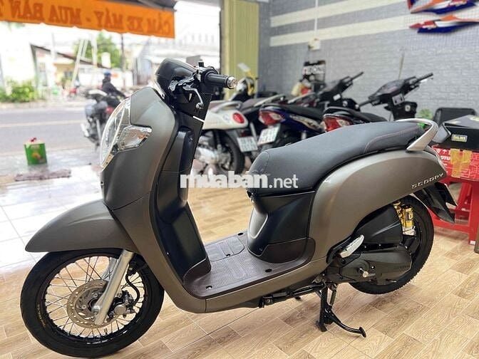 Scoopy hàng bỏ mẫu , giấy Rạch Giá máy zin êm ru