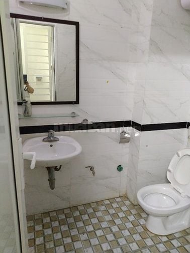 Cho thuê trọ 55m2 tầng 3 làng Ngọc Hà