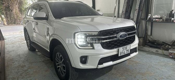Bán nhanh xe Ford Everest T12/2023 bản 1 cầu