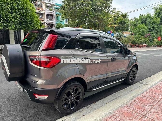 Ford EcoSport 2020 Titanium 1.0 AT - 6000 km