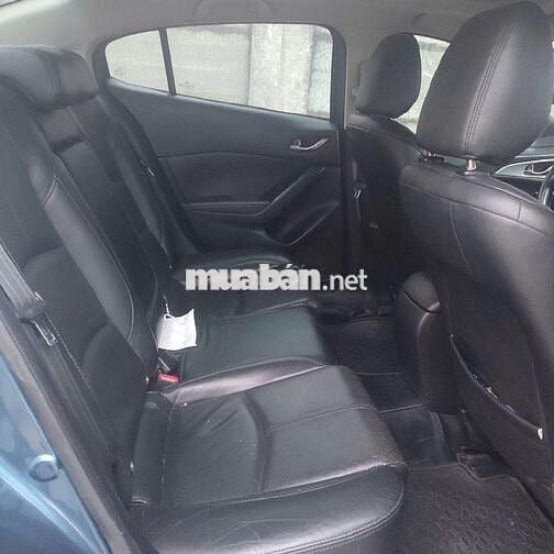 Mazda 3 2018 1.5 AT Sedan - 95000 km