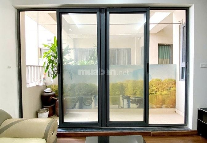 Cho thuê căn 2 phòng ngủ , 2 ban công, 2 nhà vệ sinh, full đồ tại CT2 
