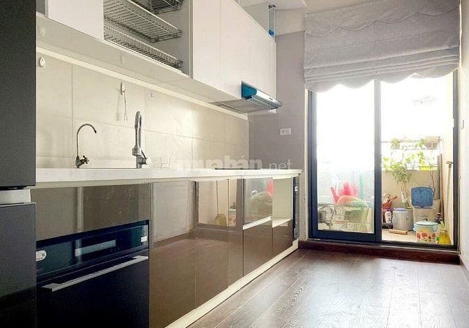 Cho thuê căn 2 phòng ngủ , 2 ban công, 2 nhà vệ sinh, full đồ tại CT2 