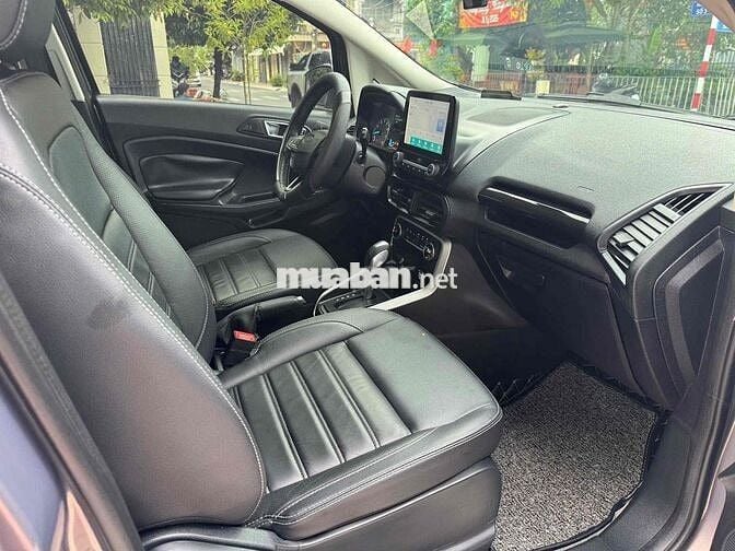 Ford EcoSport 2020 Titanium 1.0 AT - 6000 km