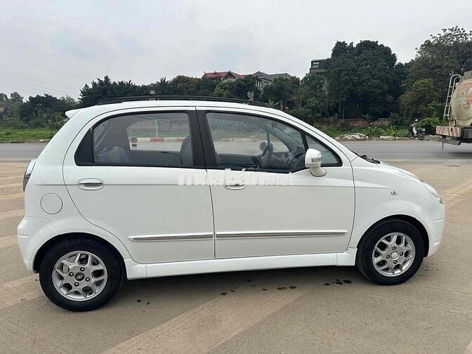 xe nhập khẩu 5 chỗ số tự động, nhỏ gọn nhẹ nhàng