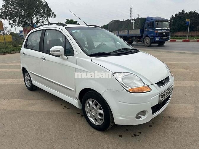 xe nhập khẩu 5 chỗ số tự động, nhỏ gọn nhẹ nhàng