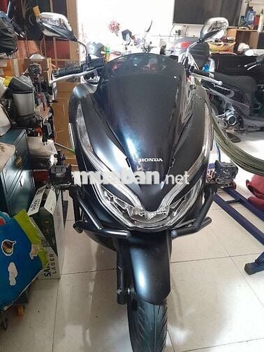 Cần bán xe Honda PCX 2020