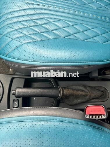 xe nhập khẩu 5 chỗ số tự động, nhỏ gọn nhẹ nhàng