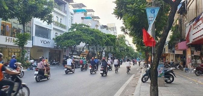 Cho Thuê Nhà Mặt Phố Khúc Thừa Dụ . 