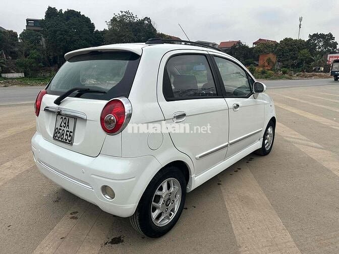 xe nhập khẩu 5 chỗ số tự động, nhỏ gọn nhẹ nhàng