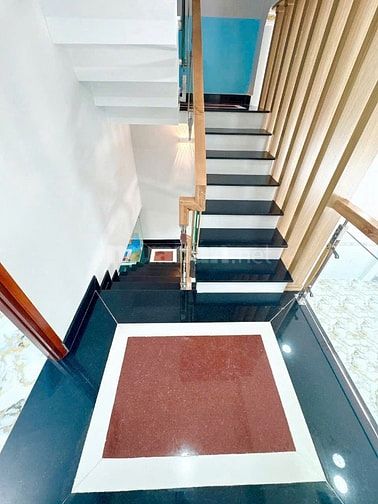 Chính chủ bán nhanh nhà gần công viên kênh nước đen 