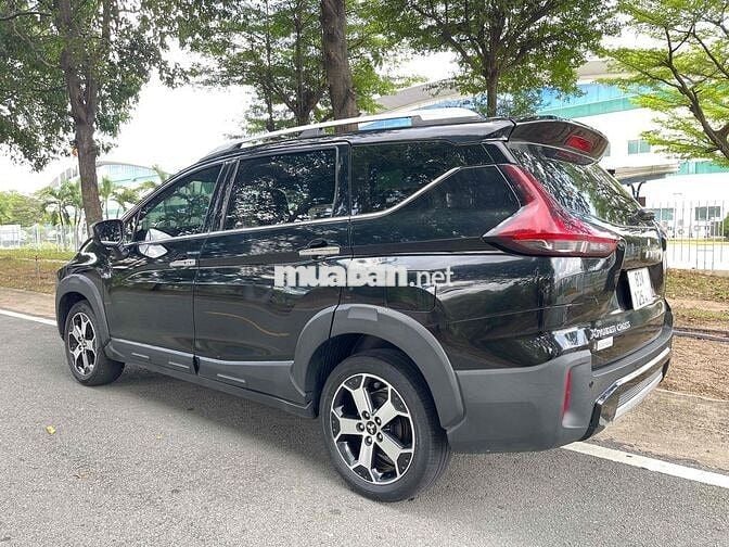 Xpander Cross 1.5 AT 2021 đăng ký 2022