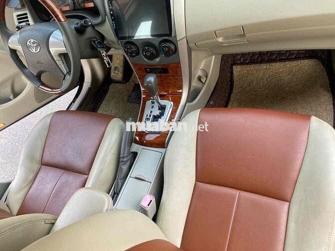 Toyota Corolla Altis 2010 1.8G AT - 10 km