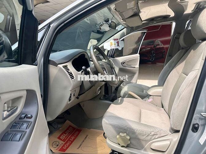 Toyota Innova 2014 2.0E Số Sàn - Đi Ít - Còn Đẹp