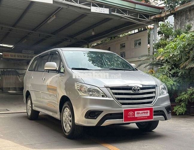 Toyota Innova 2014 2.0E Số Sàn - Đi Ít - Còn Đẹp