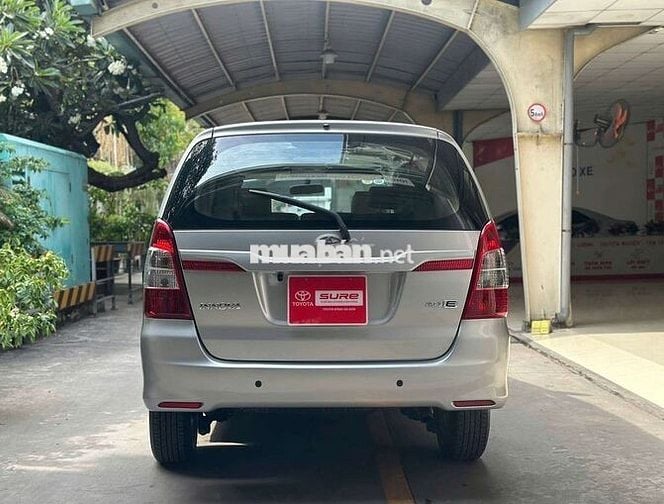 Toyota Innova 2014 2.0E Số Sàn - Đi Ít - Còn Đẹp