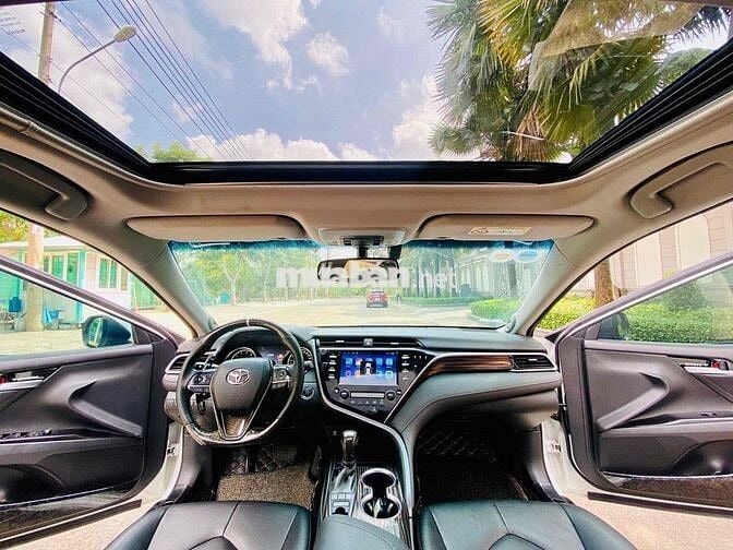 Toyota Camry 2020 2.5Q - 69000 km