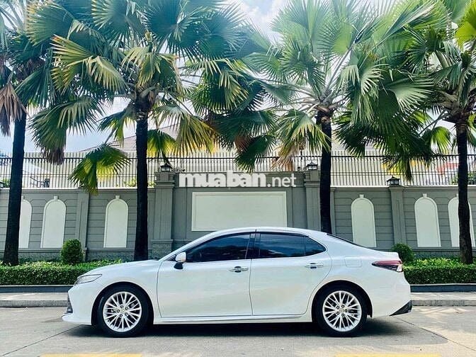Toyota Camry 2020 2.5Q - 69000 km