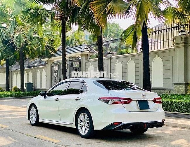 Toyota Camry 2020 2.5Q - 69000 km