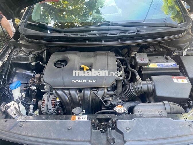 Kia Cerato 2017 Signature 2.0 AT - 40000 km
