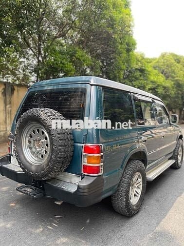 Mitsubishi Pajero 1998 2.4 - 160000 km