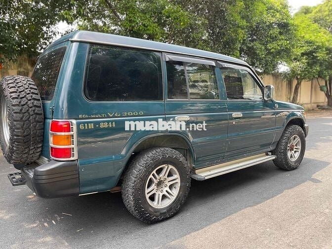 Mitsubishi Pajero 1998 2.4 - 160000 km