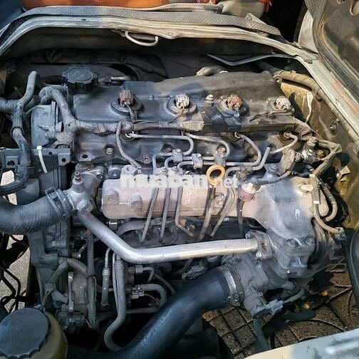 TOYOTA 6 CHỖ 850KG MÁY DẦU