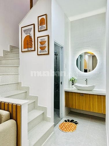CHÍNH CHỦ BÁN NHÀ GẦN SÂN BAY NGANG 6M ĐÚC 1 LẦU 3PN FULL NỘI THẤT