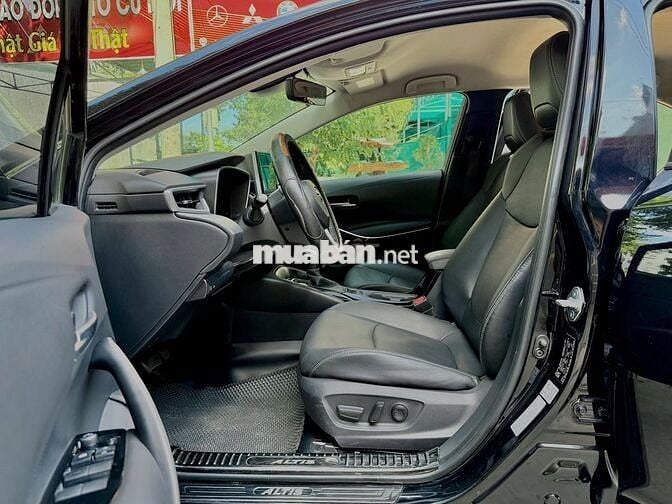 Toyota Altis 2022 1.8V, Nhập Thái, Gói An Toàn