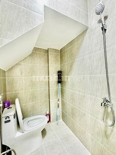 CHÍNH CHỦ BÁN NHÀ GẦN SÂN BAY NGANG 6M ĐÚC 1 LẦU 3PN FULL NỘI THẤT
