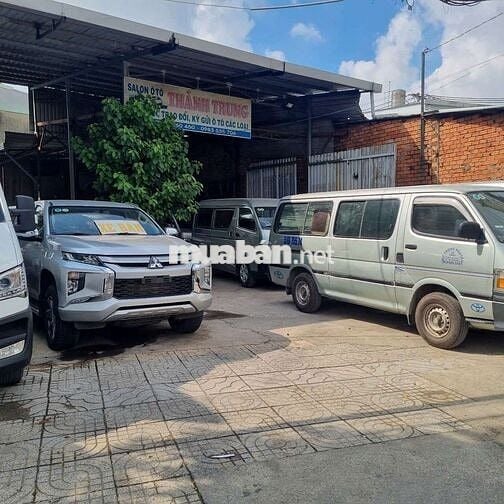 TOYOTA 6 CHỖ 850KG MÁY DẦU