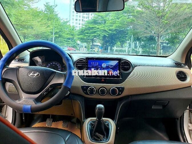 Hyundai Grand i10 2018 Sedan 1.2 MT - Ghi bạc đẹp