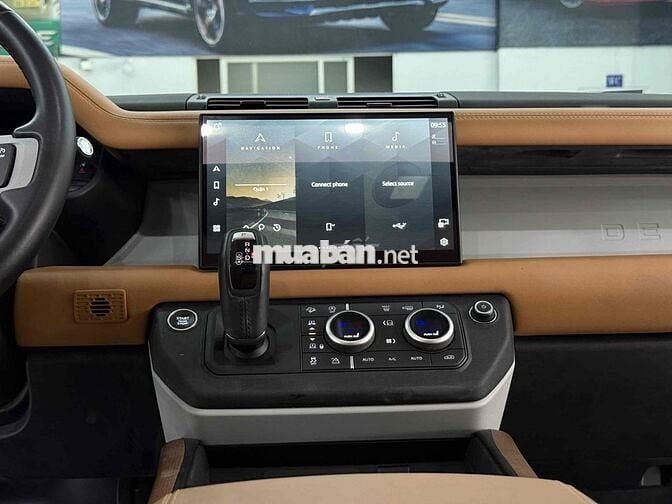 🇬🇧 Defender 110 Hse P300 2.0L 16,000 km