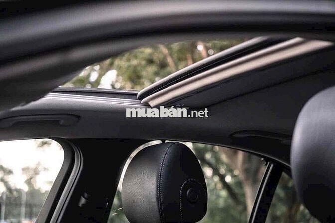 Mercedes Benz C Class 2017 C250 Exclusive - 80000