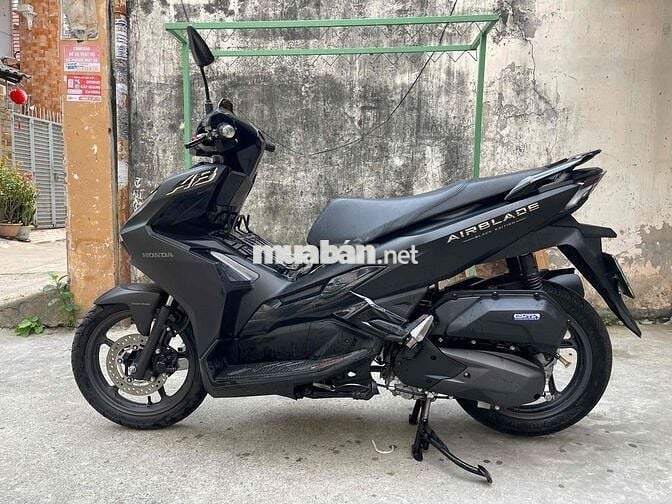 Air blade 4 val 2023 black edition keng