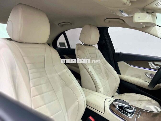 Mercedes Benz E Class 2018 E200 - 50000 km