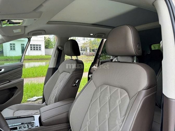 🔜 Volkswagen Viloran ( Luxury ) Sản xuất 2023 đklđ 2024 • Odo 35.000