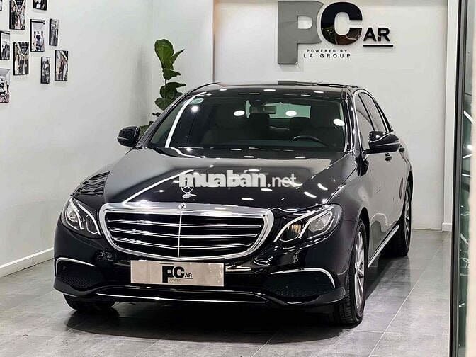 Mercedes Benz E Class 2018 E200 - 50000 km