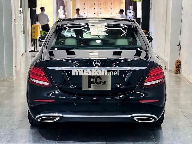 Mercedes Benz E Class 2018 E200 - 50000 km