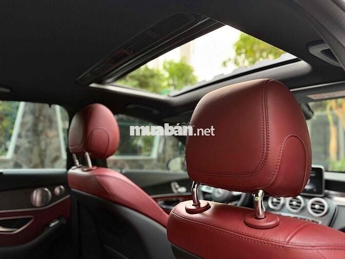 Mercedes C300 AMG 2016 - 60000 km