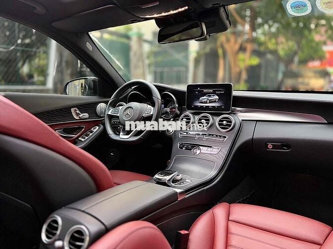 Mercedes C300 AMG 2016 - 60000 km