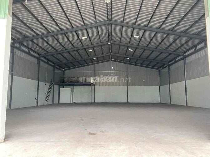Cho thuê nhà xưởng 1000m2 vừa hết hạn hợp đồng tại đường lê thị riêng 